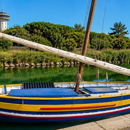 Signature 21 Les Pieds Dans L'eau بالافاس ليه فلو